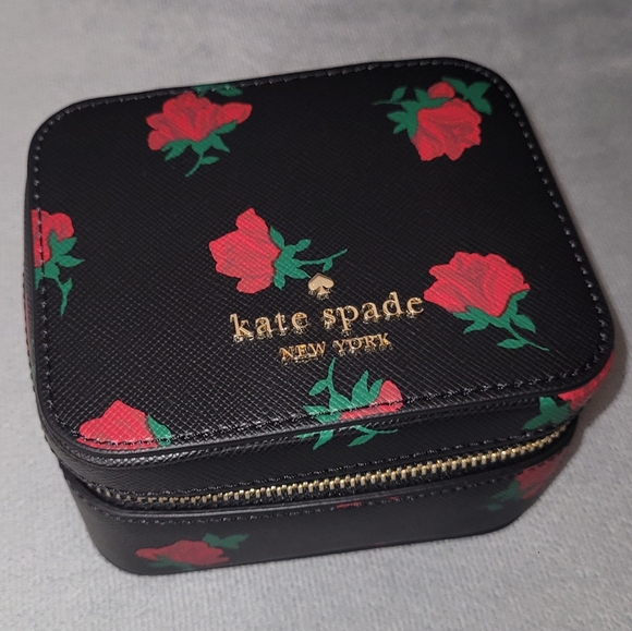 Kate Spade Jewelry Holder - Picture 15 of 15